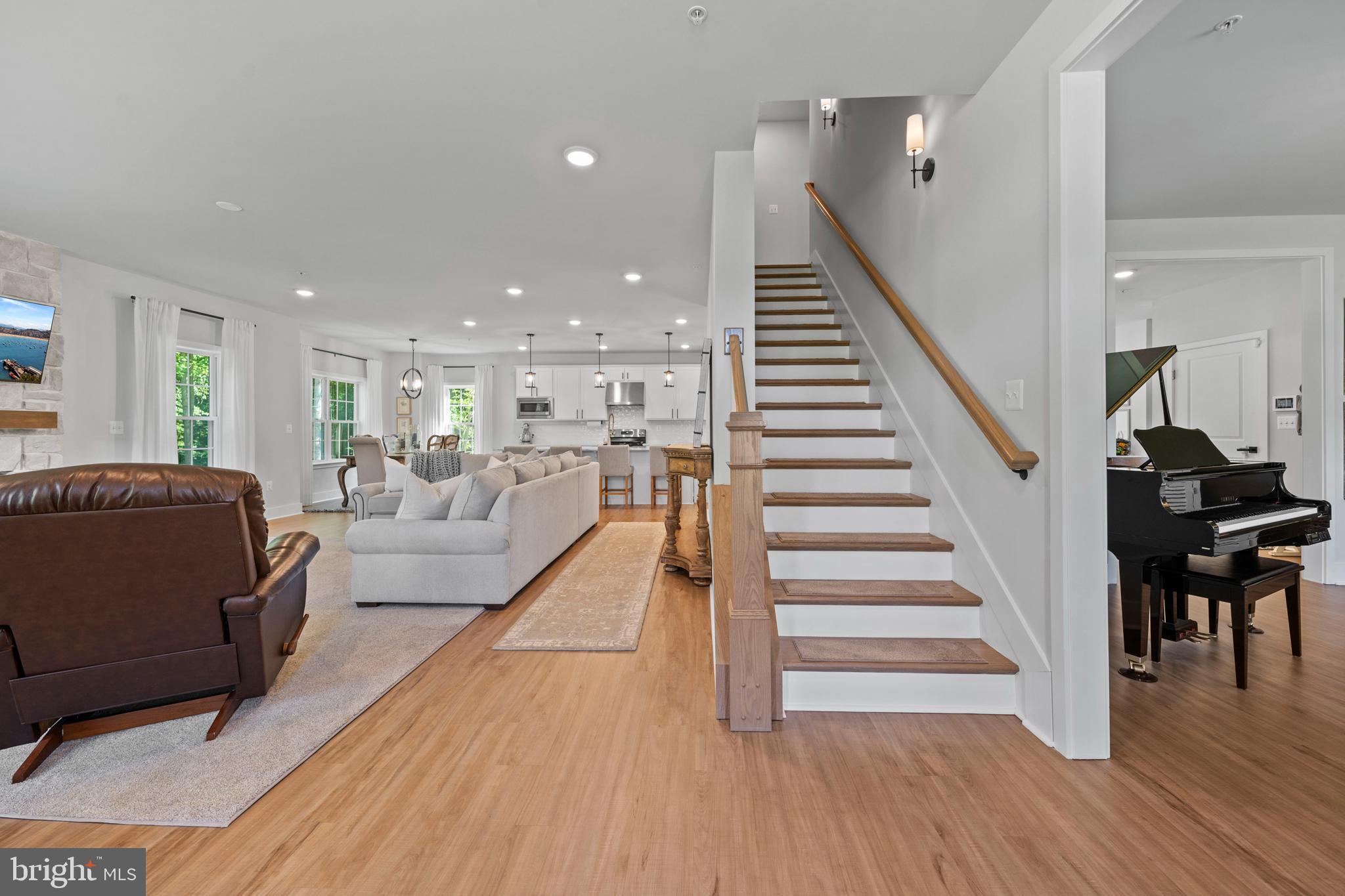 6360 Hollow Way Huntingtown, MD 20639 - Photo 5 of 61 Main Level