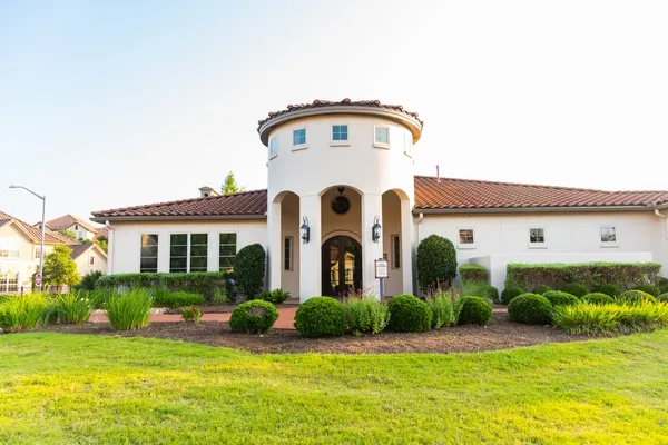 $2,850 | 12304 Terraza Circle, Austin, TX 78726