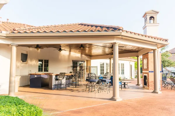 $2,850 | 12304 Terraza Circle, Austin, TX 78726