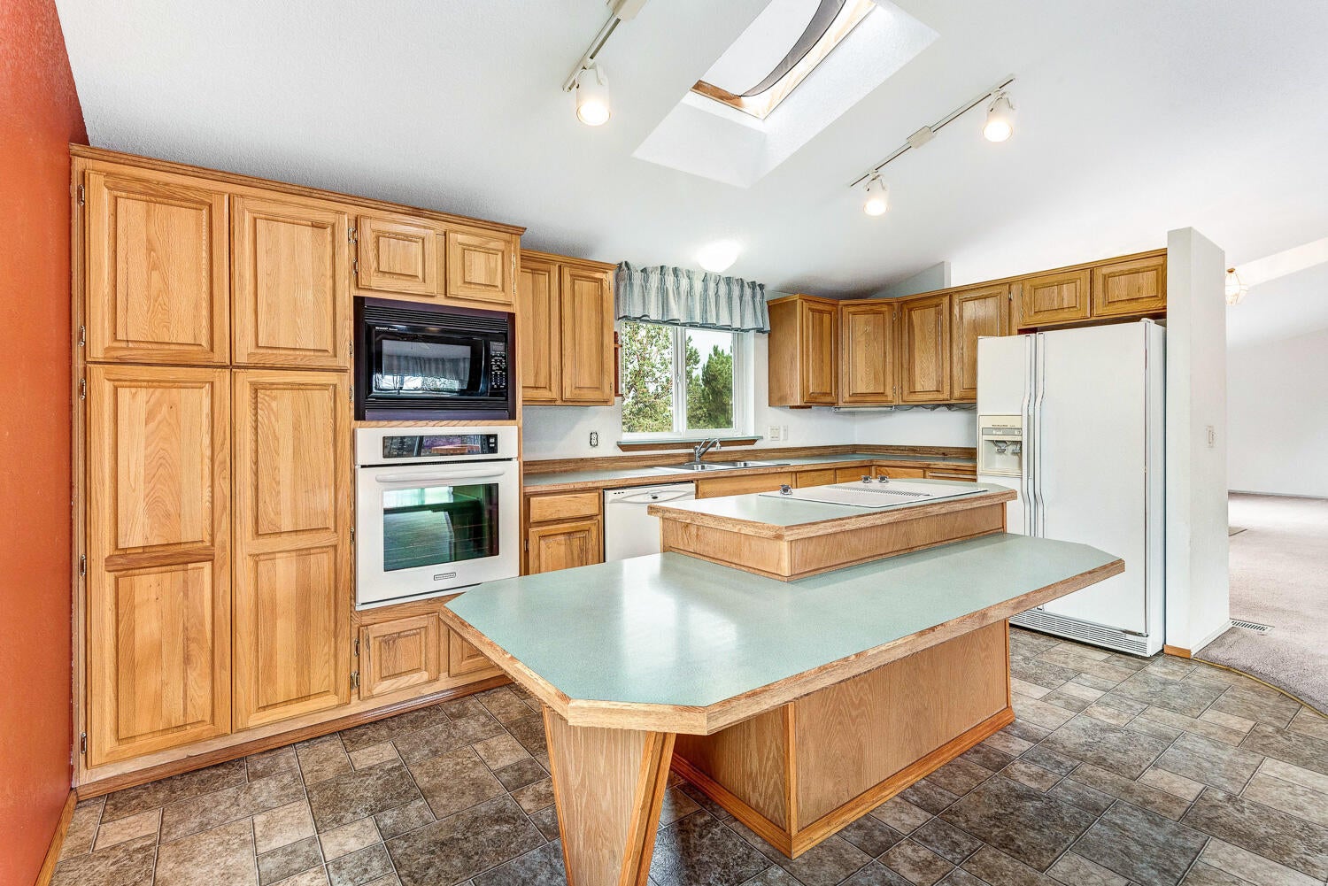 15779 Southwest Steelhead Road Terrebonne, OR 97760 - Photo 13 of 47 15779 Steelhead 12
