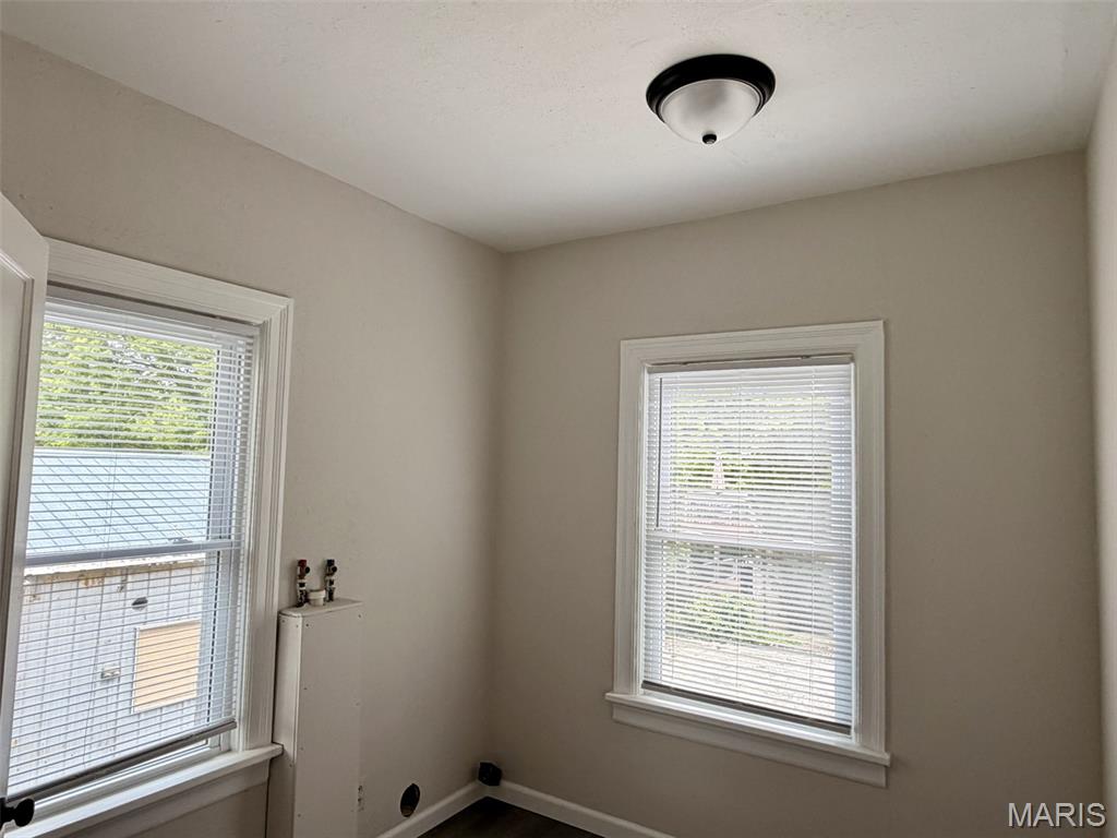 111 Holman Street Washington, MO 63090 - Photo 15 of 24