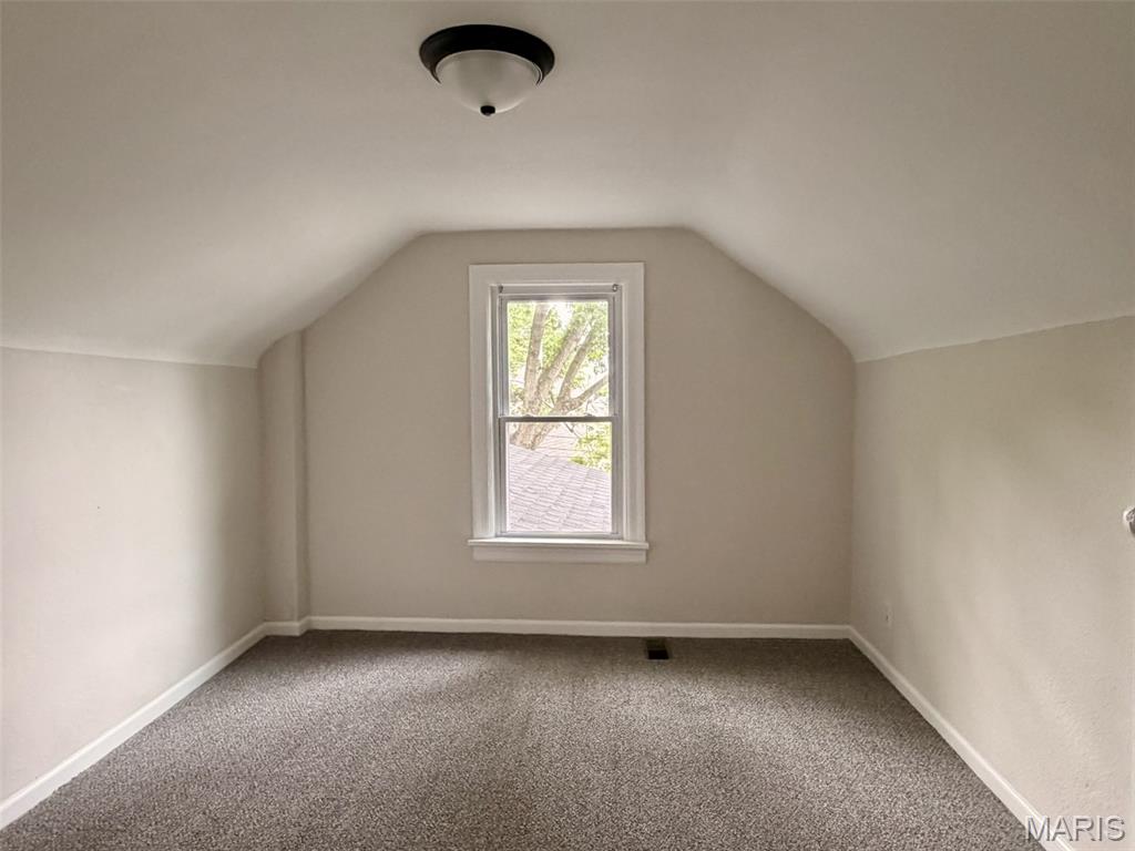111 Holman Street Washington, MO 63090 - Photo 17 of 24