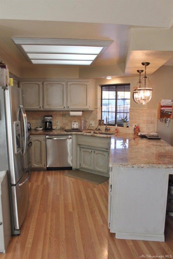 29451 Fawn Way Tehachapi, CA 93561 - Photo 6 of 27 Gallery Image 6
