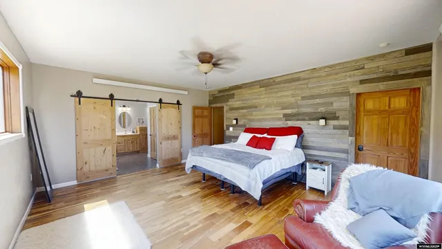 $1,200,000 | 9420 Highway 220, Casper, WY 82604