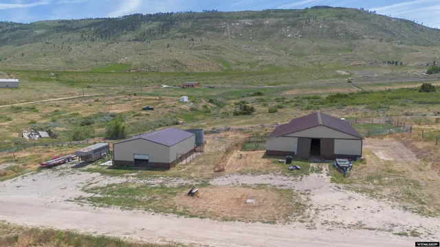 $1,200,000 | 9420 Highway 220, Casper, WY 82604