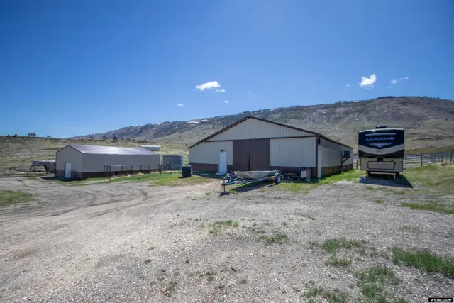 $1,200,000 | 9420 Highway 220, Casper, WY 82604