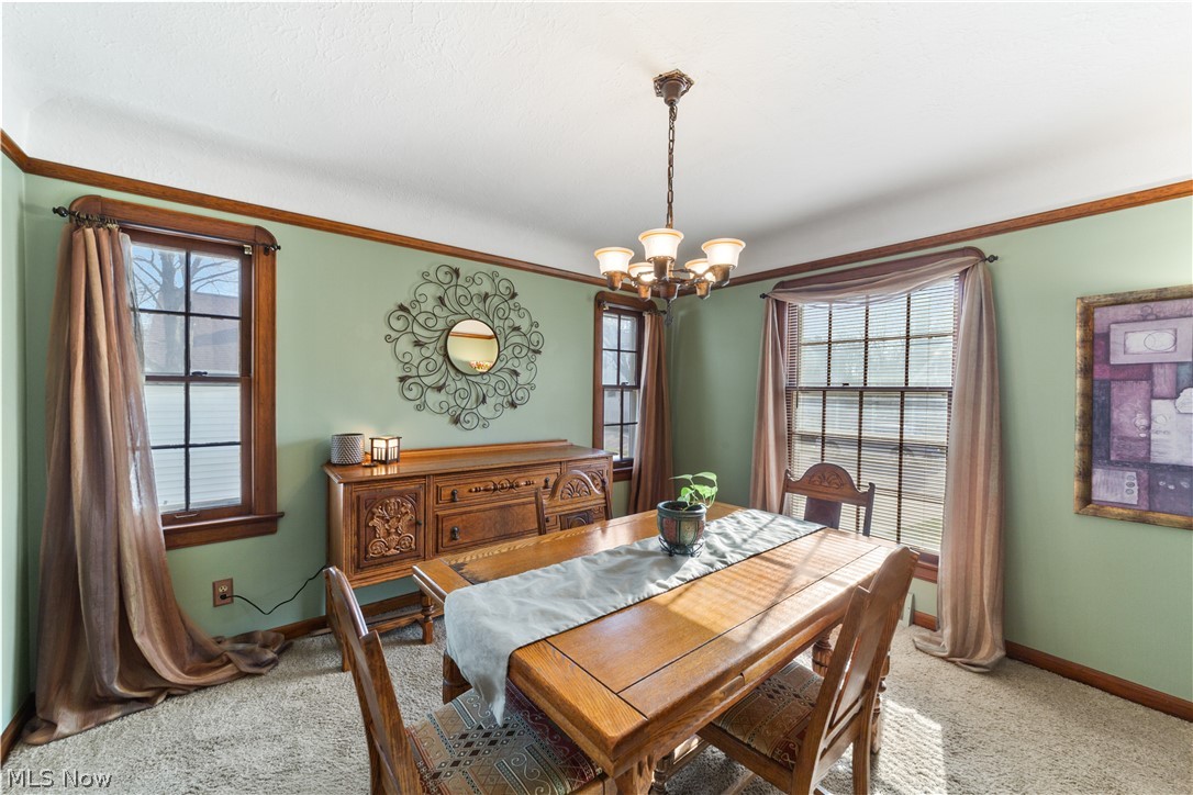 3430 Doris Road Cleveland, OH 44111 - Photo 10 of 30 Gallery Image 10