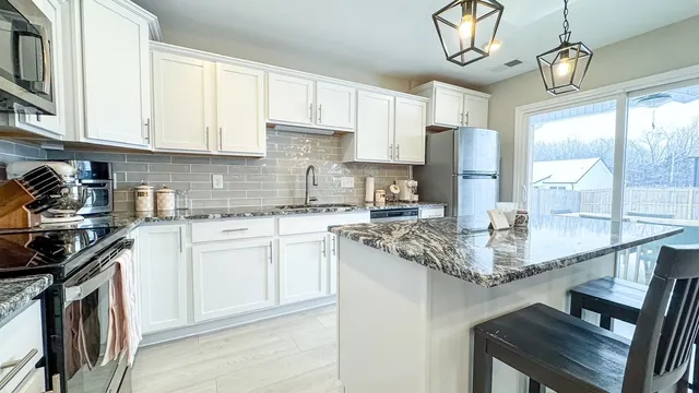 $1,850 | 230 Wexford Way, Clarksville, TN 37042