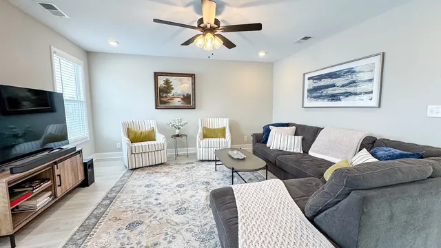 $1,850 | 230 Wexford Way, Clarksville, TN 37042