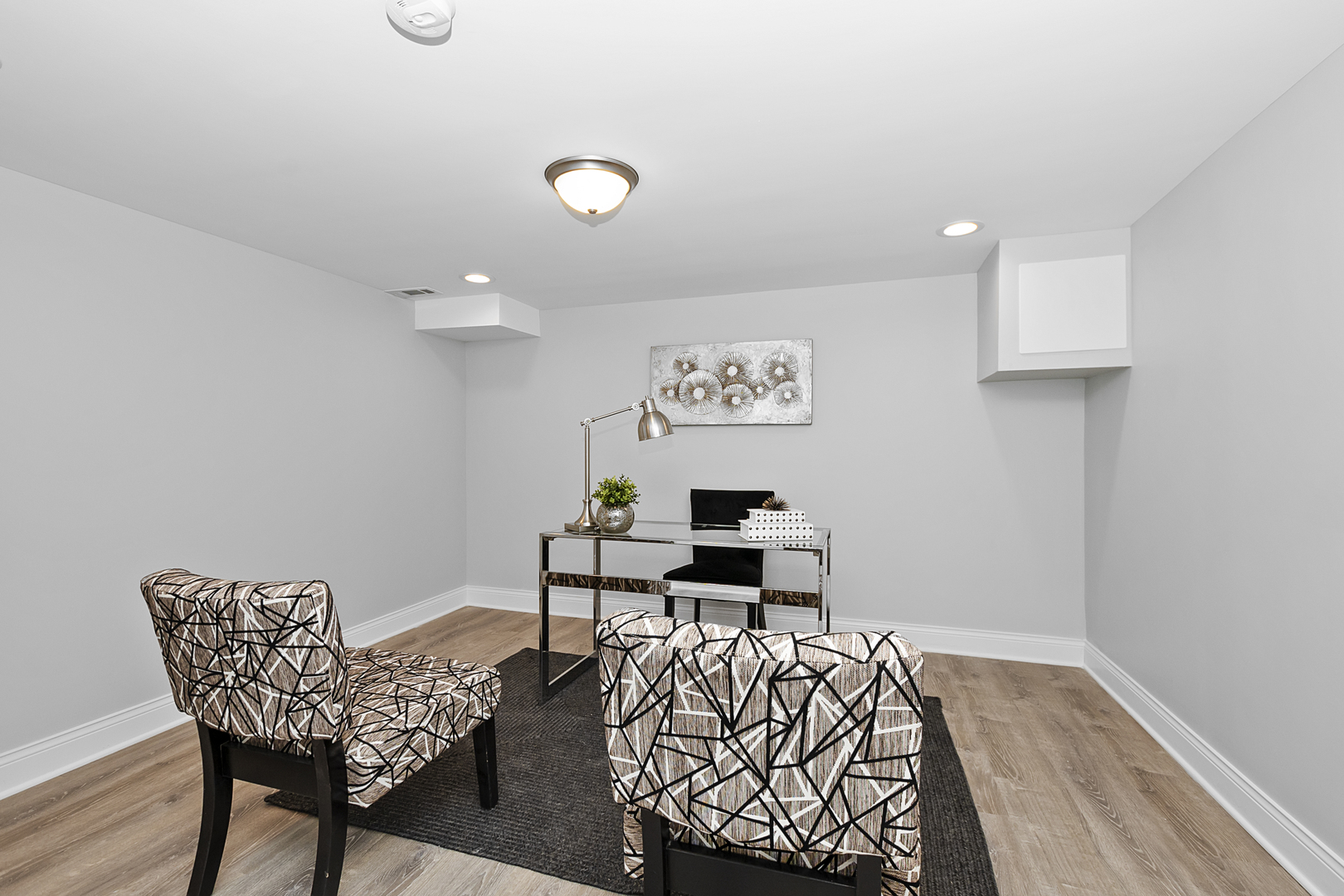 2907 Willow Road Homewood, IL 60430 - Photo 16 of 21 a view of a workspace with furniture