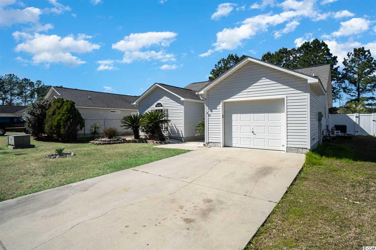 9685 Conifer Lane Murrells Inlet, SC 29576 - Photo 4 of 32 Gallery Image 4