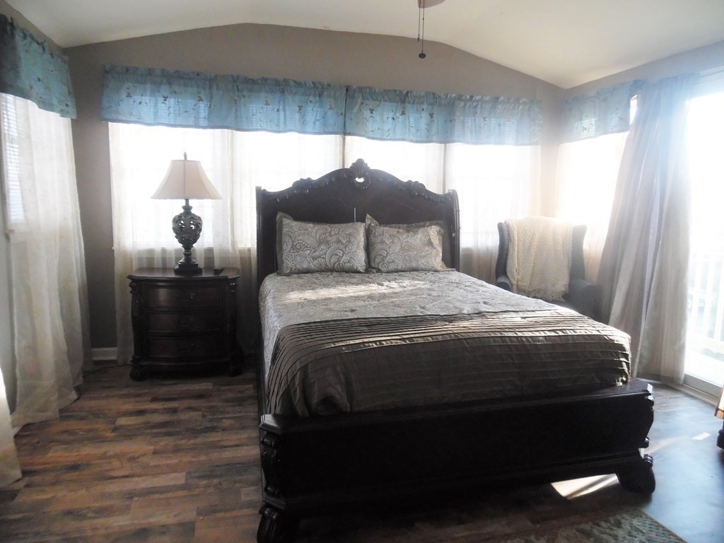 555 Dickinson Street Fall River, MA 02721 - Photo 6 of 11 Gallery Image 6