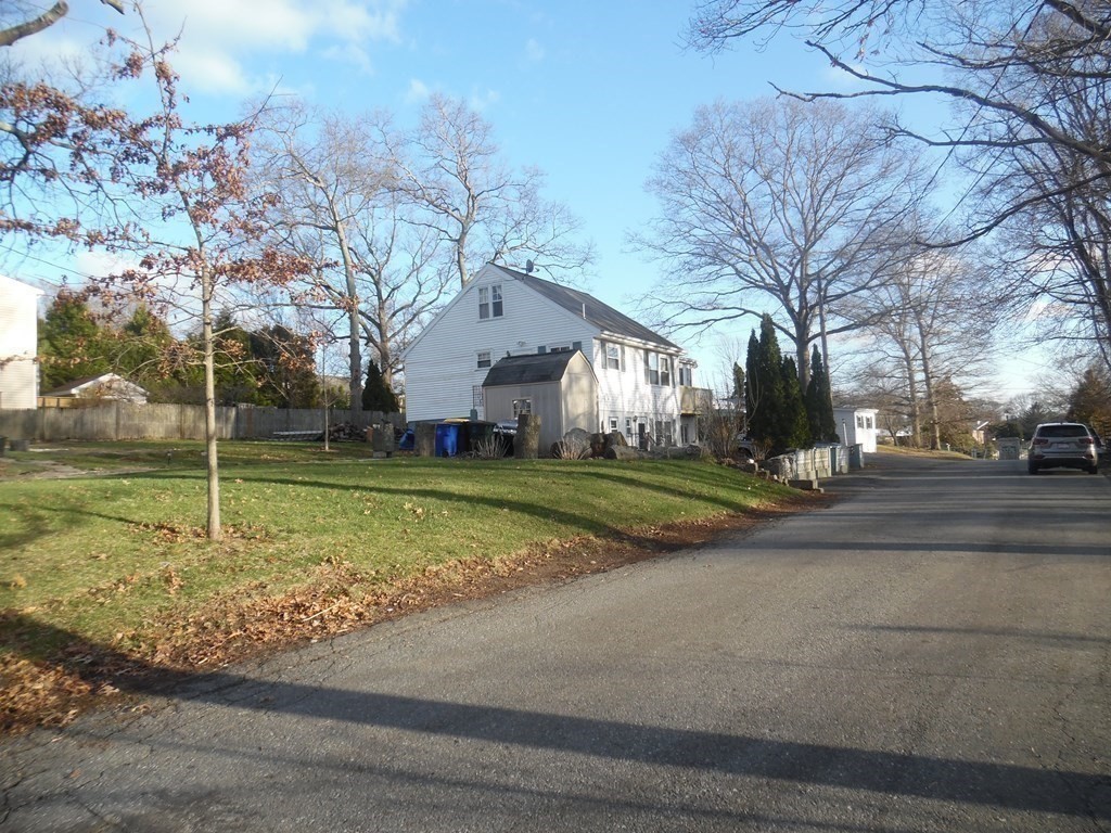 555 Dickinson Street Fall River, MA 02721 - Photo 10 of 11 Gallery Image 10