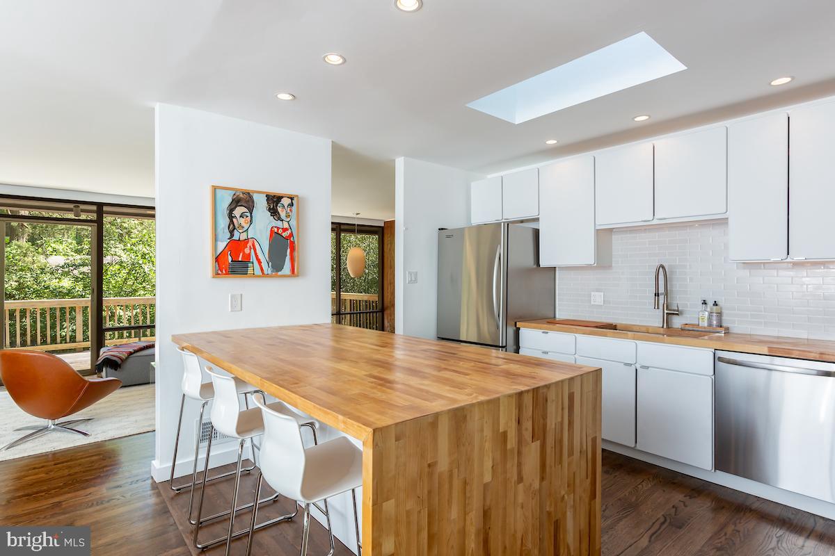 7418 Range Road Alexandria, VA 22306 - Photo 13 of 50 Gallery Image 13