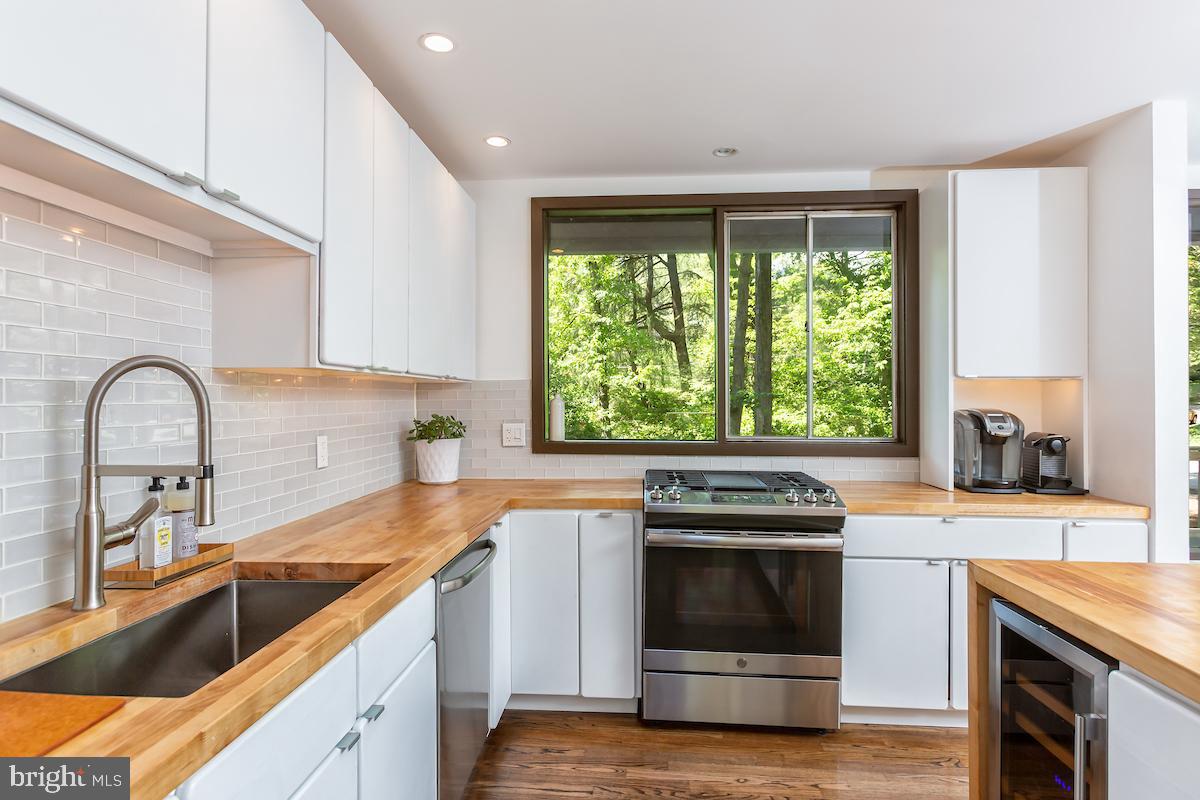 7418 Range Road Alexandria, VA 22306 - Photo 15 of 50 Gallery Image 15