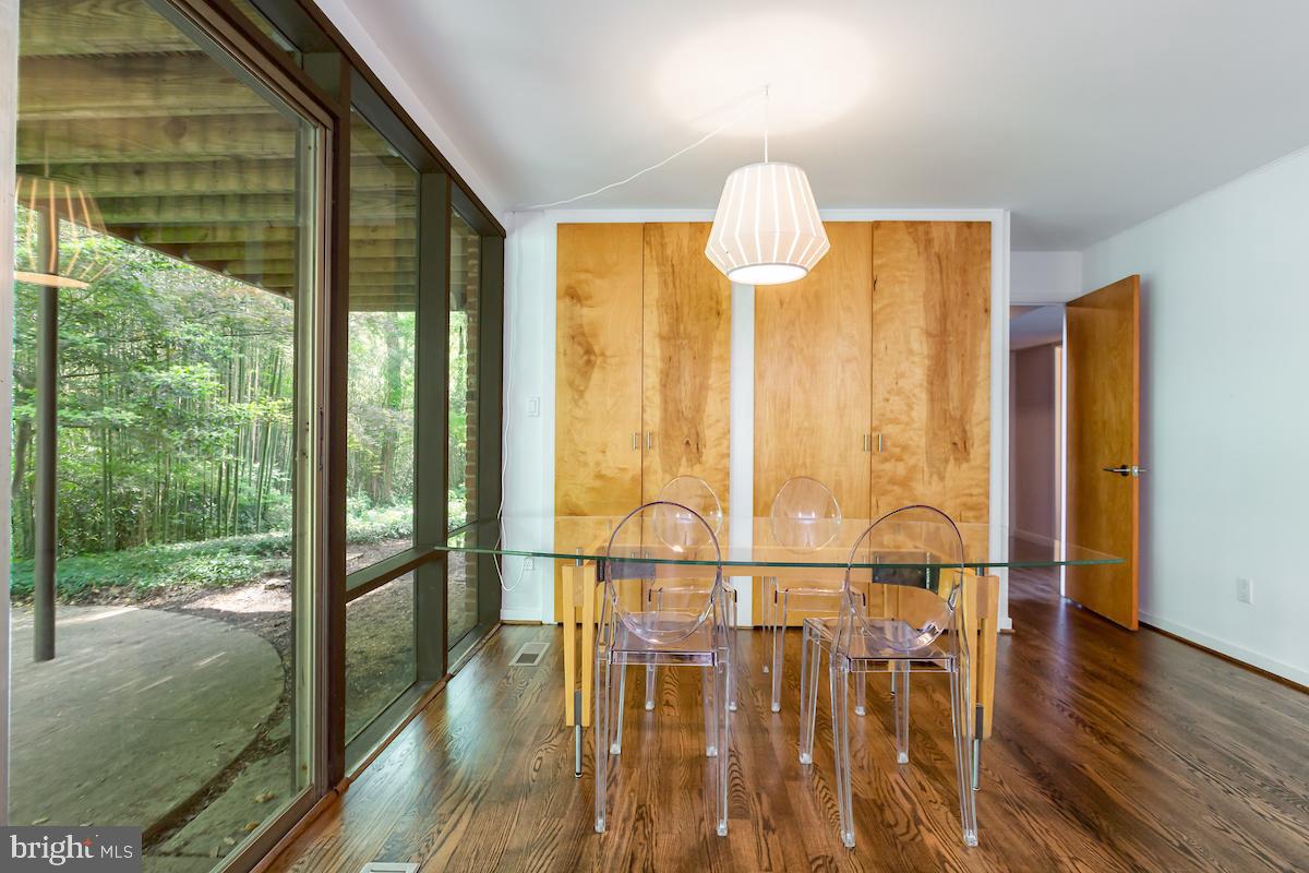 7418 Range Road Alexandria, VA 22306 - Photo 36 of 50 Gallery Image 36