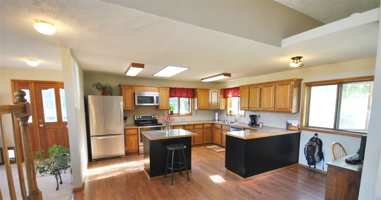 16025 North Madison Road Mead, WA 99021 - Photo 4 of 20 Gallery Image 4