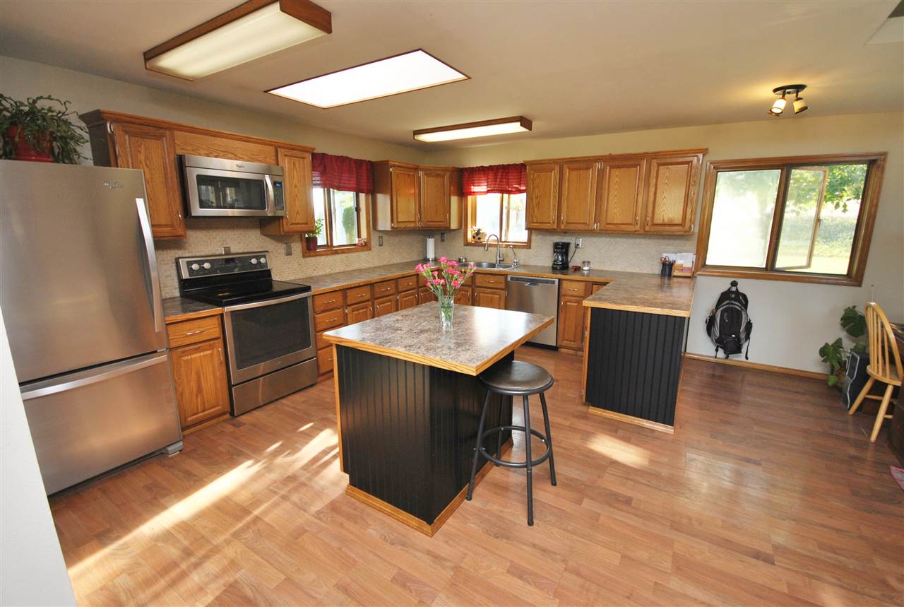 16025 North Madison Road Mead, WA 99021 - Photo 5 of 20 Gallery Image 5