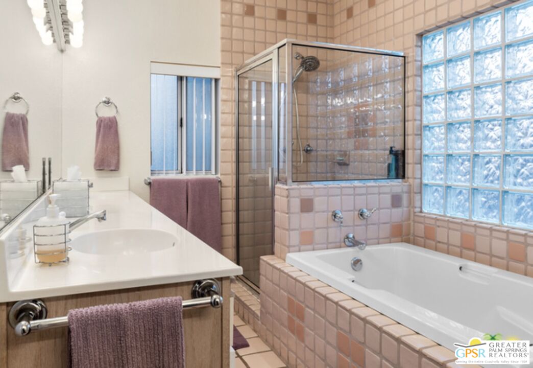 68726 Risueno Road Cathedral City, CA 92234 - Photo 4 of 9