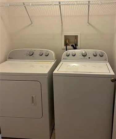 $2,195 | 2756 Birchcreek Drive, Wesley Chapel, FL 33544