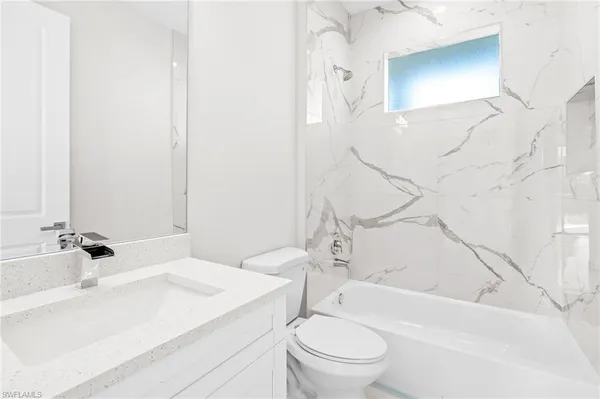 $2,600 | 2064 55th Terrace Southwest, Naples, FL 34116