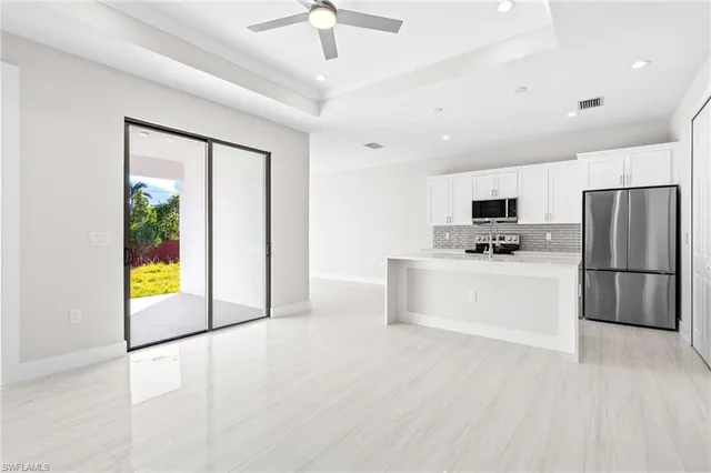 $2,850 | 2064 55th Terrace Southwest, Naples, FL 34116