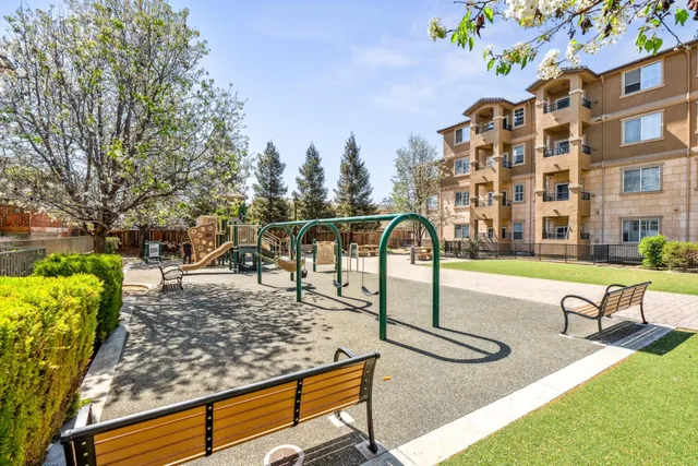 $415,000 | 88 North Jackson Avenue, Unit 414, San Jose, CA 95116