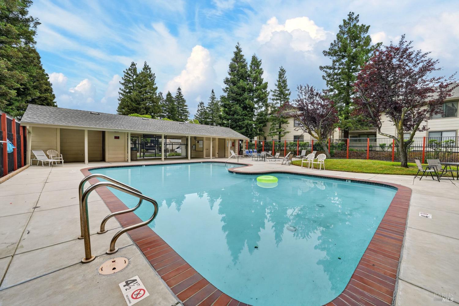 810 Dover Hercules, CA 94547 - Photo 23 of 36