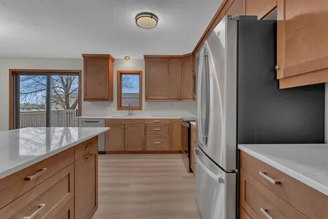 $295,000 | 1811 13th Street Southeast, Willmar, MN 56201