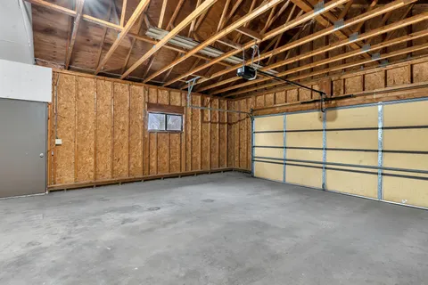 $295,000 | 1811 13th Street Southeast, Willmar, MN 56201