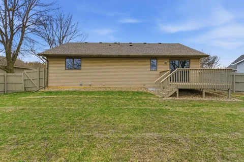 $295,000 | 1811 13th Street Southeast, Willmar, MN 56201