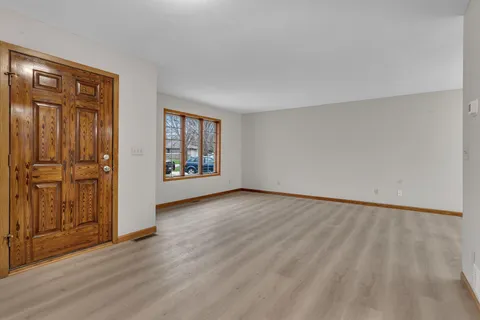 $295,000 | 1811 13th Street Southeast, Willmar, MN 56201