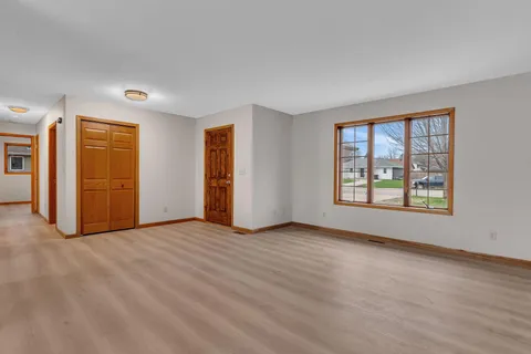 $295,000 | 1811 13th Street Southeast, Willmar, MN 56201