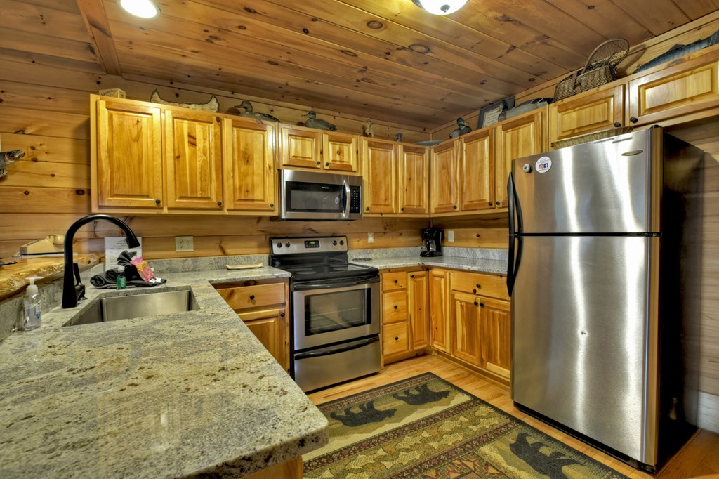 175 White Tail Ridge Blue Ridge, GA 30513 - Photo 13 of 33 Gallery Image 13