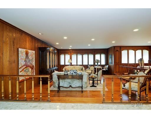 2290 Cedar Court Northbrook, IL 60062 - Photo 2 of 10