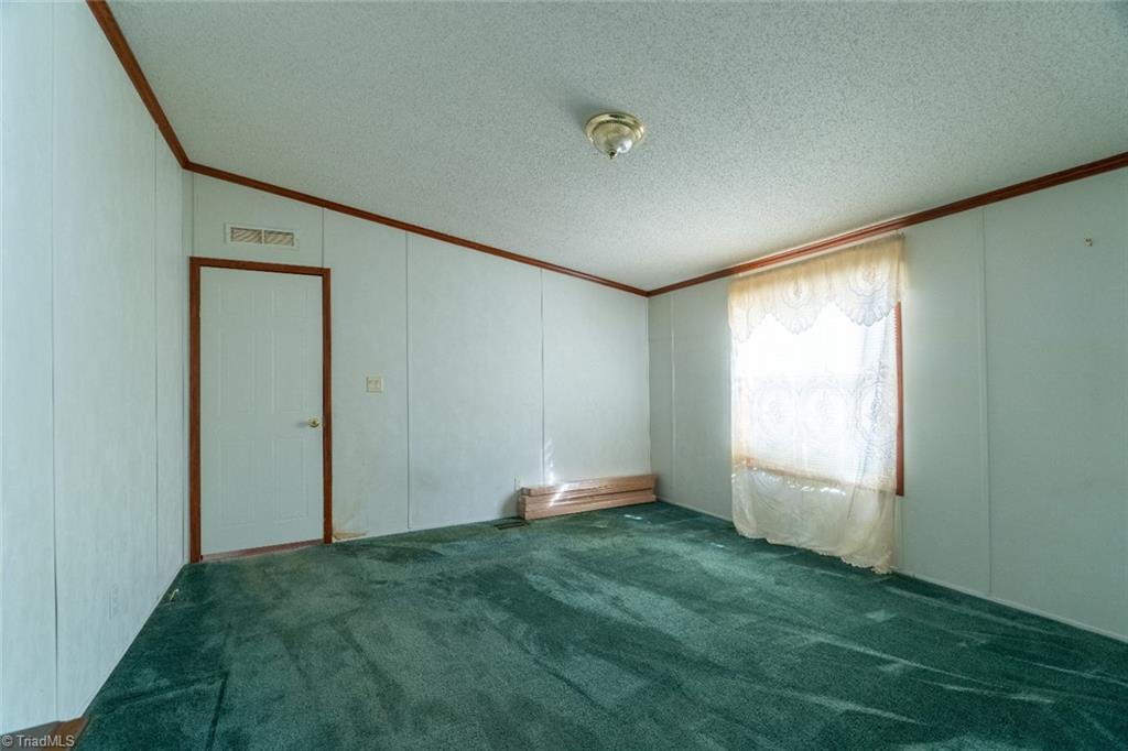 4340 Rone Road Burlington, NC 27217 - Photo 17 of 42 Gallery Image 17