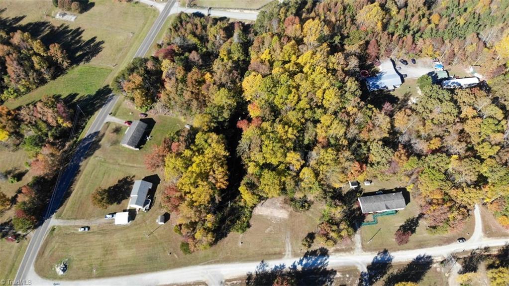4340 Rone Road Burlington, NC 27217 - Photo 8 of 42 Gallery Image 8