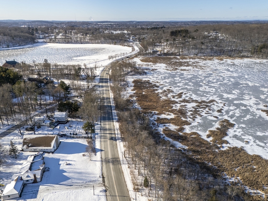 90 Amesbury Road Haverhill, MA 01830 - Photo 7 of 16 a view of a city
