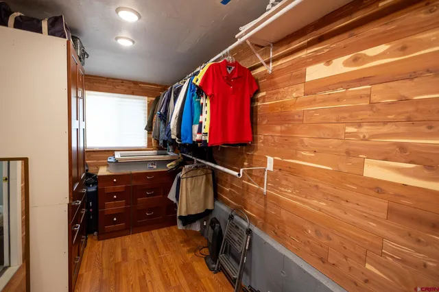 a view of a walk in closet