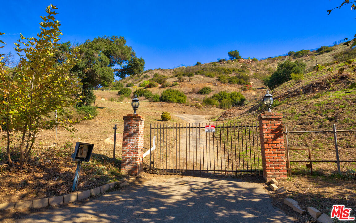 3450 Decker Road Malibu, CA 90265 - Photo 10 of 21 a view of a garden