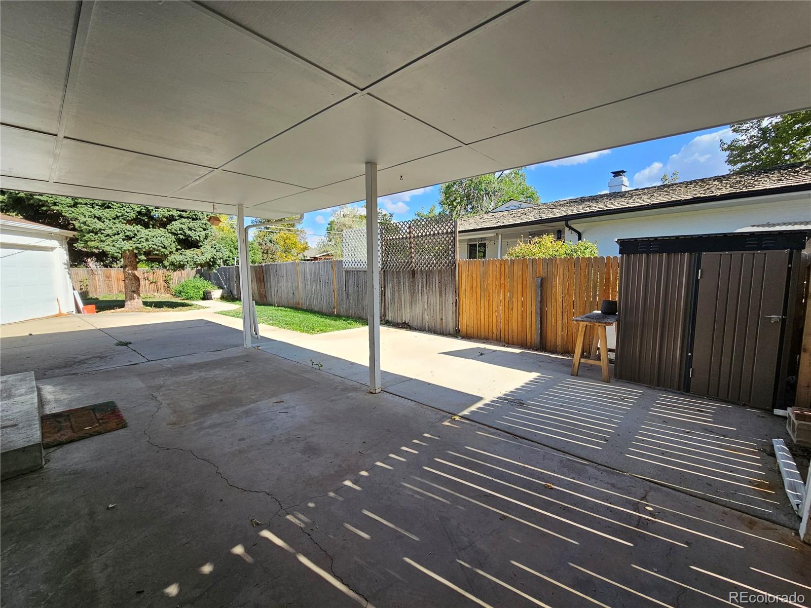 7770 South Kit Carson Drive Centennial, CO 80122 - Photo 27 of 30 a view of a backyard