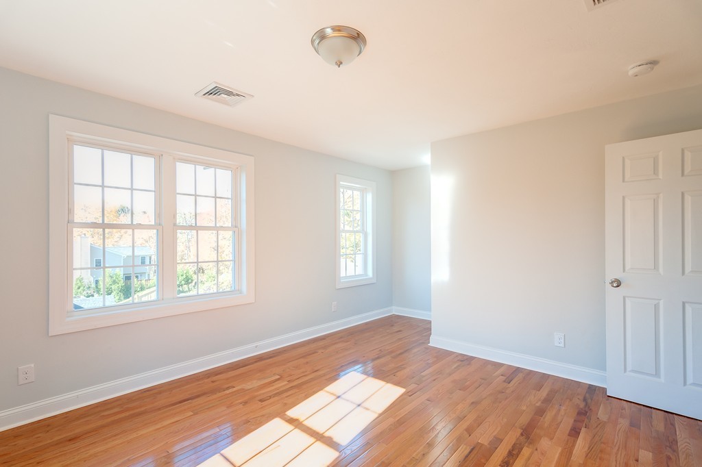 72 Upland Street, Unit D Worcester, MA 01607 - Photo 6 of 14 Gallery Image 6