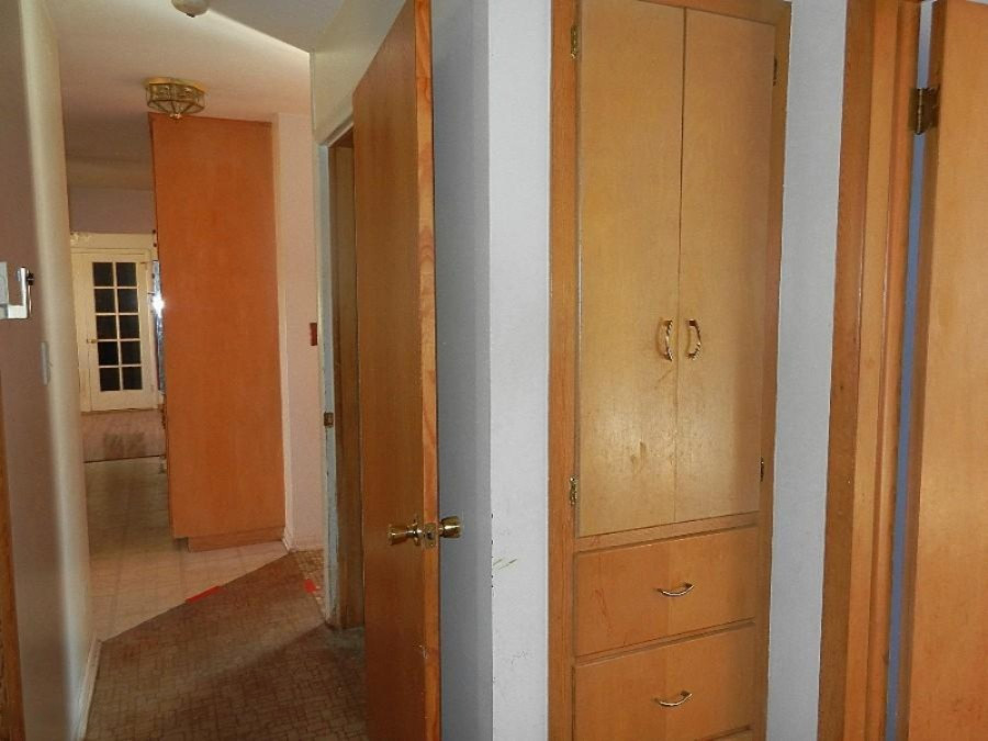 540 Ridge Avenue Spring Lake, MI 49456 - Photo 24 of 45 hallway