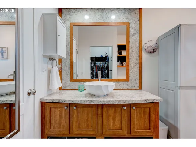 $159,000 | 13900 Southeast Highway 212, Unit 185, Clackamas, OR 97015