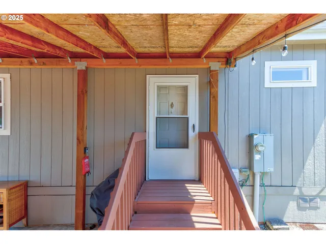 $159,000 | 13900 Southeast Highway 212, Unit 185, Clackamas, OR 97015