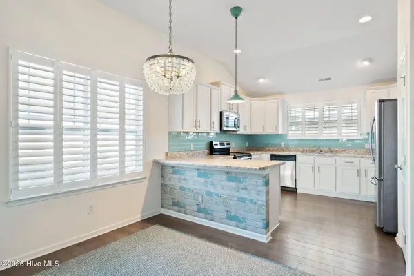 $2,200 | 4238 Cherry Laurel Lane Southeast, Southport, NC 28461