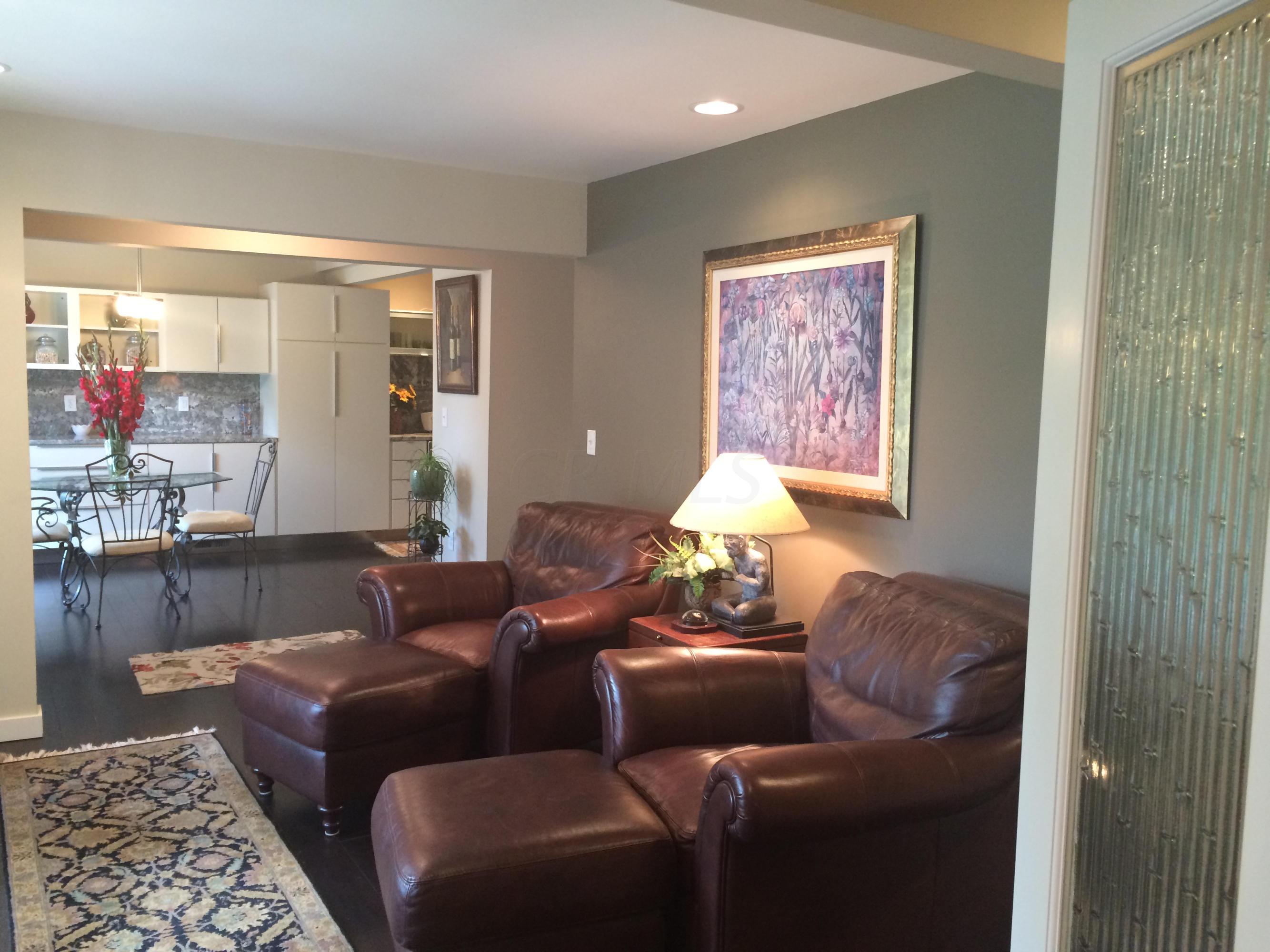 7024 Fitzgerald Road Dublin, OH 43017 - Photo 4 of 33 Gallery Image 4