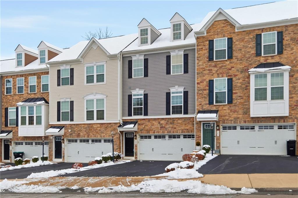 144 Cole Drive McKees Rocks, PA 15136 - Photo 2 of 26