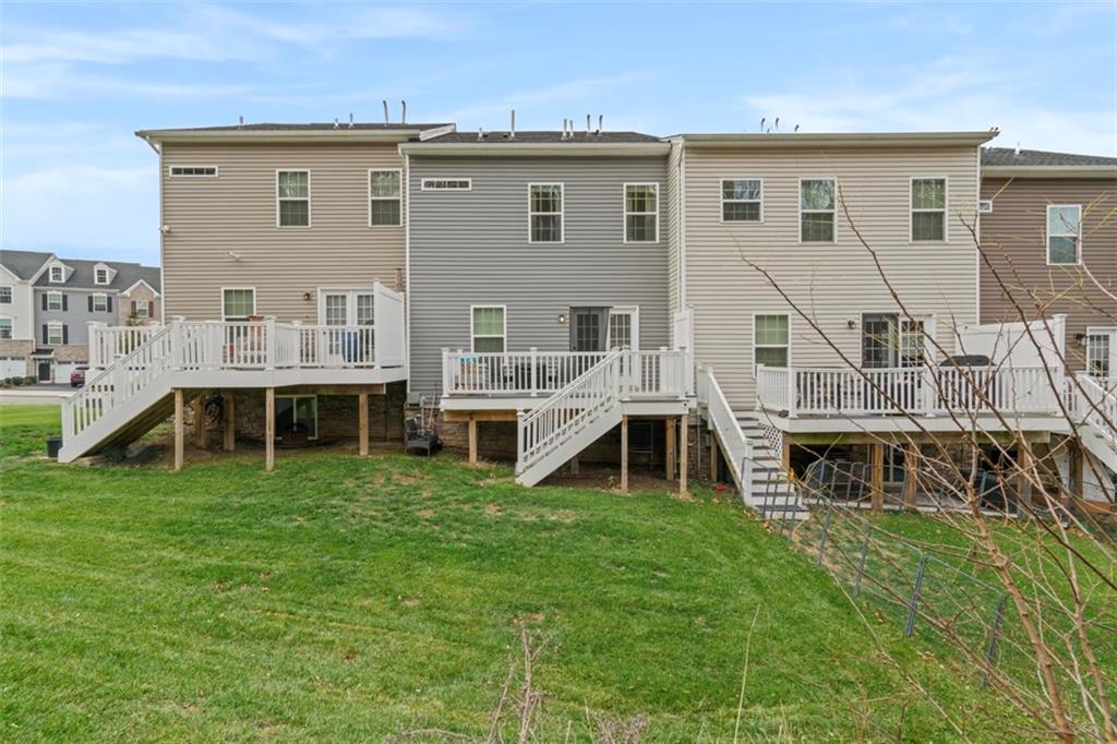 144 Cole Drive McKees Rocks, PA 15136 - Photo 24 of 26