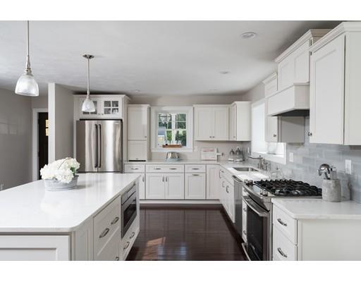 9 Conway Road Milton, MA 02186 - Photo 7 of 42 Gallery Image 7